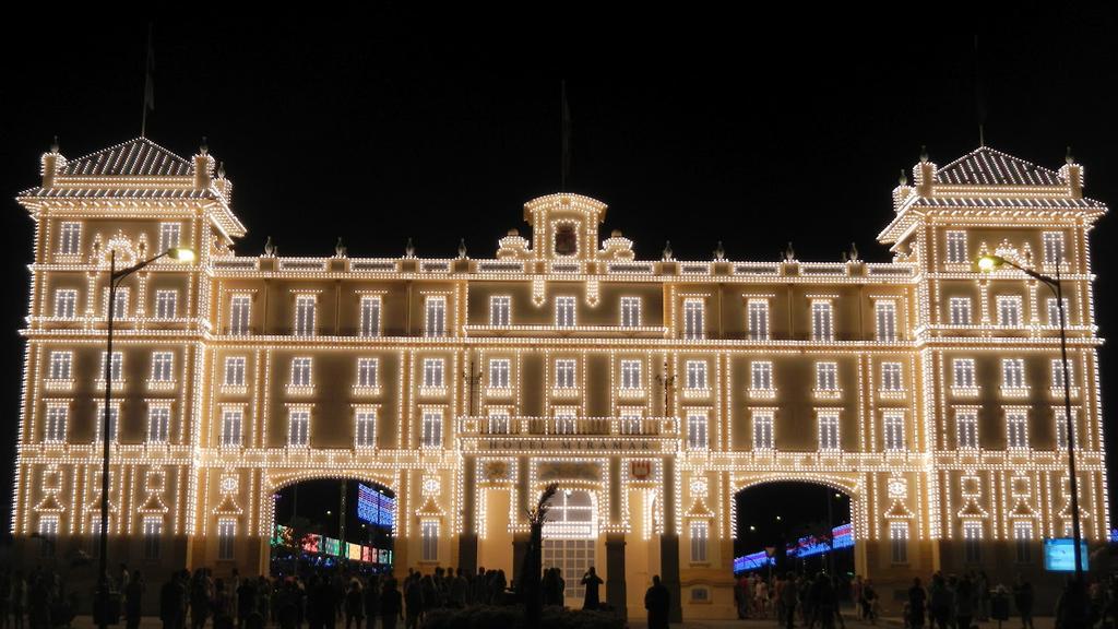 Urban Rooms B&R Málaga Buitenkant foto